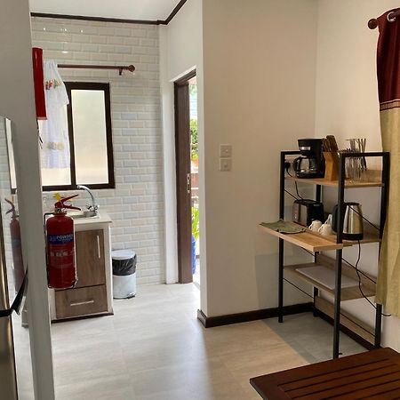 Mer Riviere Self Catering Apartment Beau Vallon  Esterno foto