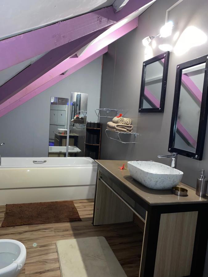 Mer Riviere Self Catering Apartment Beau Vallon  Esterno foto