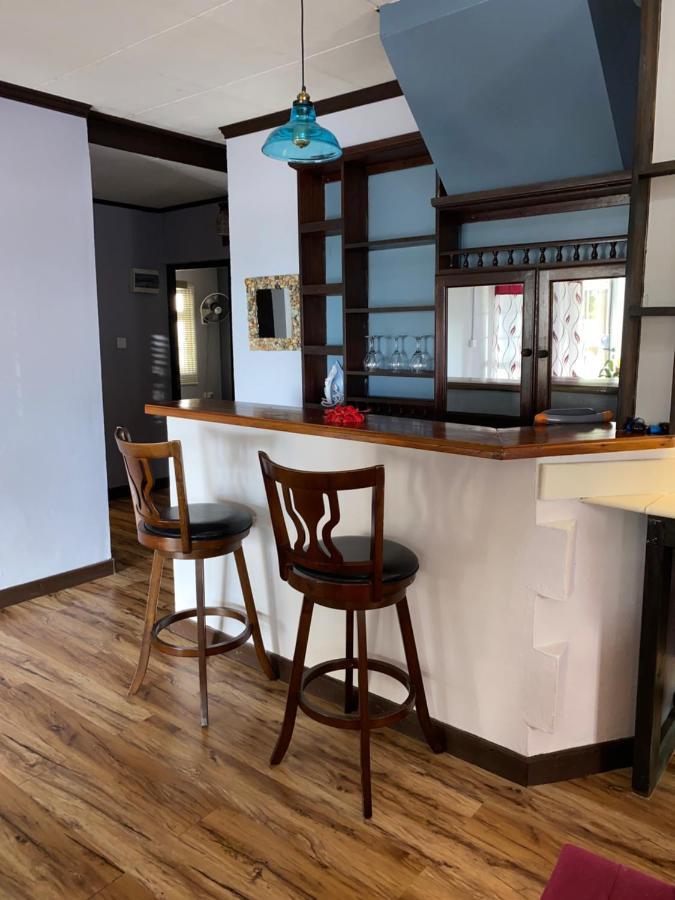 Mer Riviere Self Catering Apartment Beau Vallon  Esterno foto